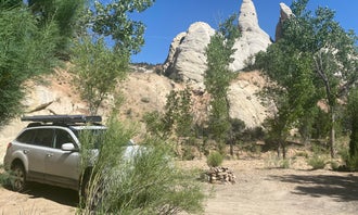 Camping near Grosvenor Arch dispersed: Pump Canyon Springs, Henrieville, Utah