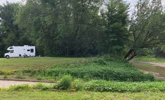 Daniela E.'s photo of rv camping at Robert's Bluff near Franklin, MO