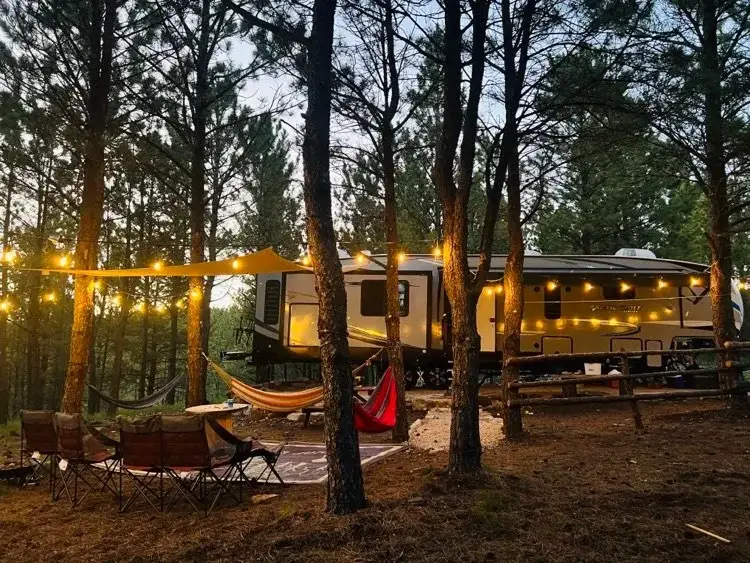 Camping near Redblue RV Sites: Refuge Hill Homestead, Pringle, South Dakota