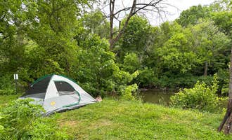 Camping near Jacoby Road Canoe Launch: Constitution County Park, Bellbrook, Ohio