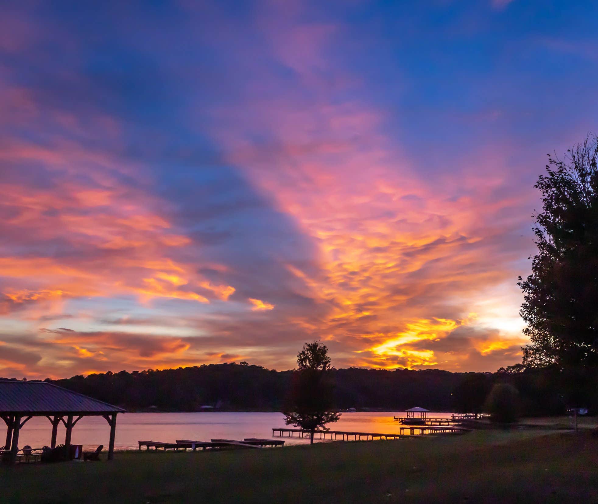 Camping near Desoto Caverns Family Fun Park & Campground: Clear Creek Cove RV Resort, Cropwell, Alabama