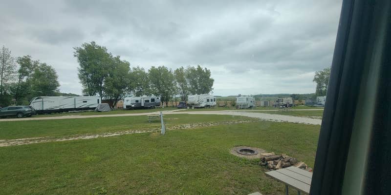 Camper submitted image from Mapleview Campground