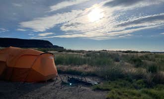 Camping near Dune Loop Campground — Steamboat Rock State Park: Barker Canyon, Electric City, Washington