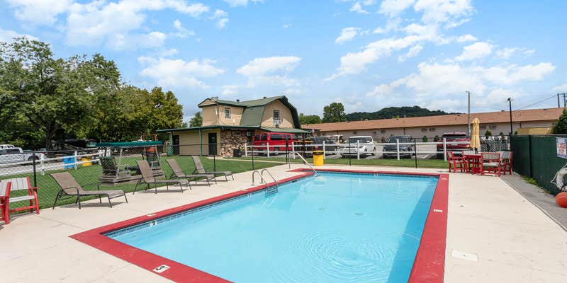 Camper submitted image from Nashville North