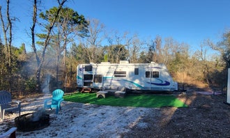 Camping near Bearhead Hammock Primitive Campsites: Unlisted, Dunnellon, Florida