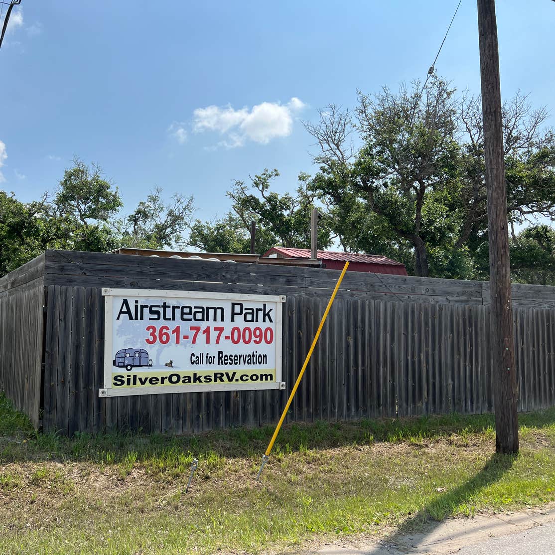Silver Oaks RV Airstream Park Ingleside, TX