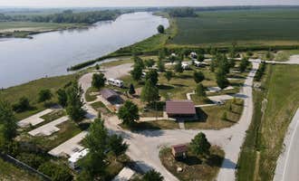 Camping near Jones Pond: Huff - Warner Access Area, Onawa, Iowa