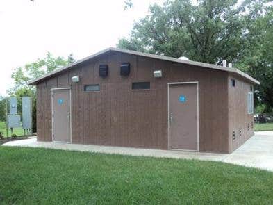 Camper-submitted photo at Wolf Creek (KS) near Pomona Lake