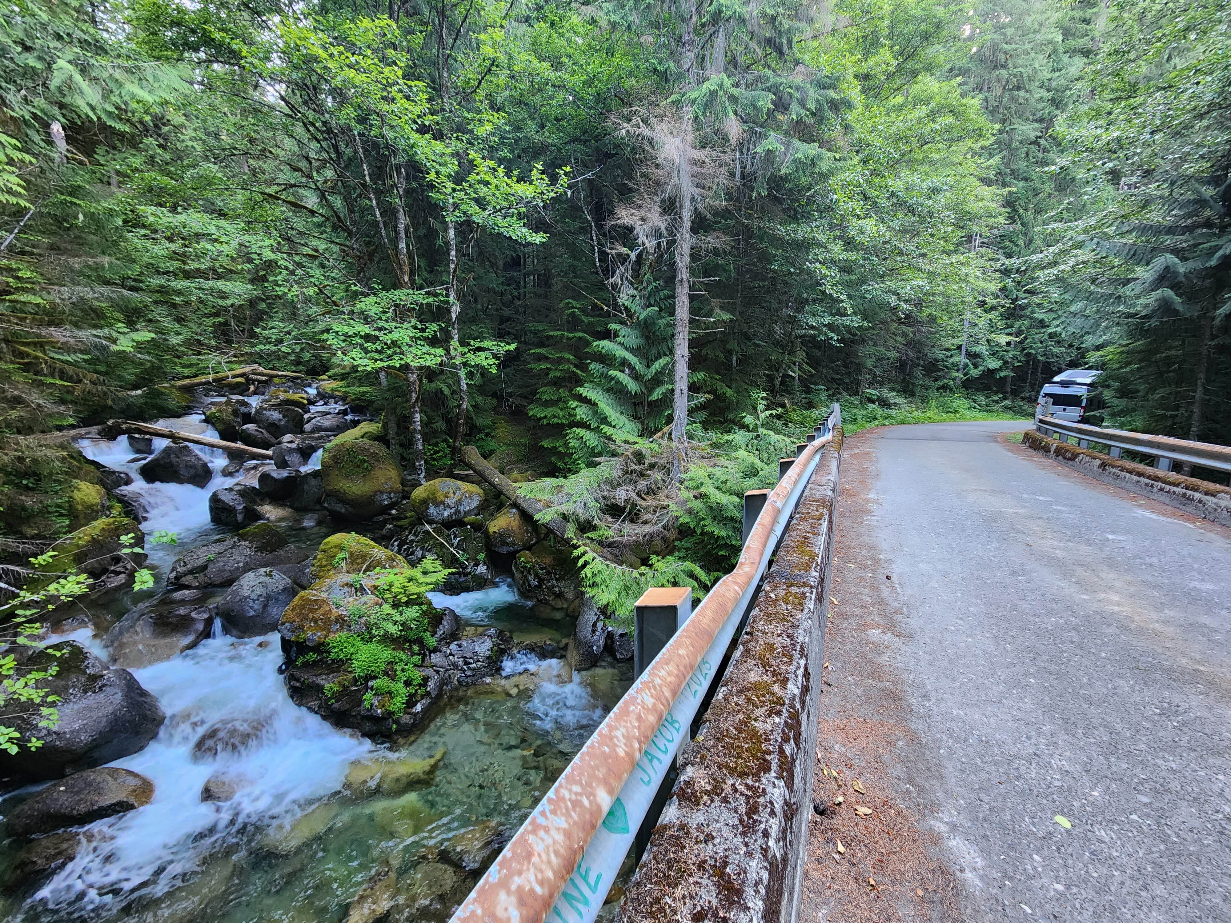 Camper submitted image from Old Cascades Highway Dispersed - 2