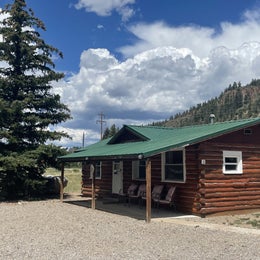 Campground Finder: Aspen Ridge Cabins