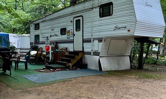 Camping near Camp Chickweed: Sun River Campground , Pittsfield, New Hampshire