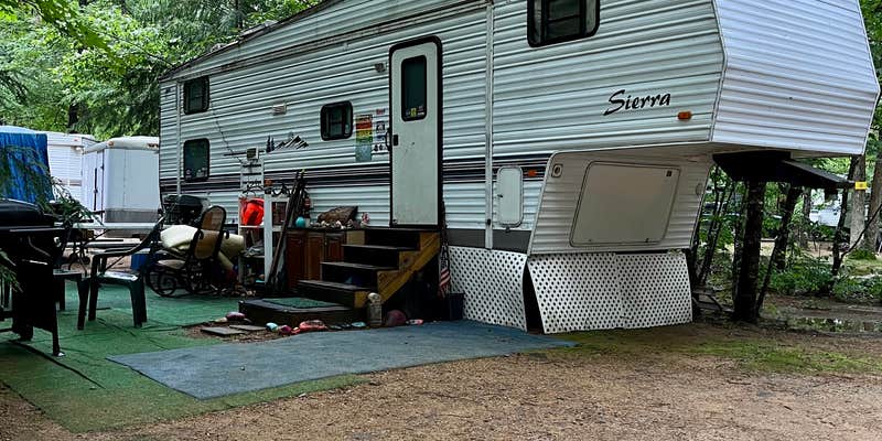 Camper submitted image from Sun River Campground
