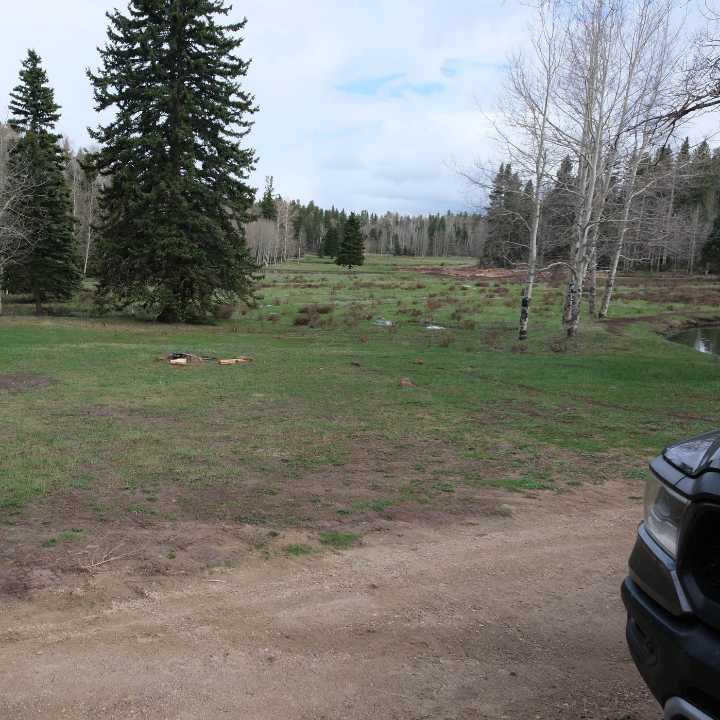 Rio Fernando de Taos Forest Rd 5 Camping Angel Fire, NM