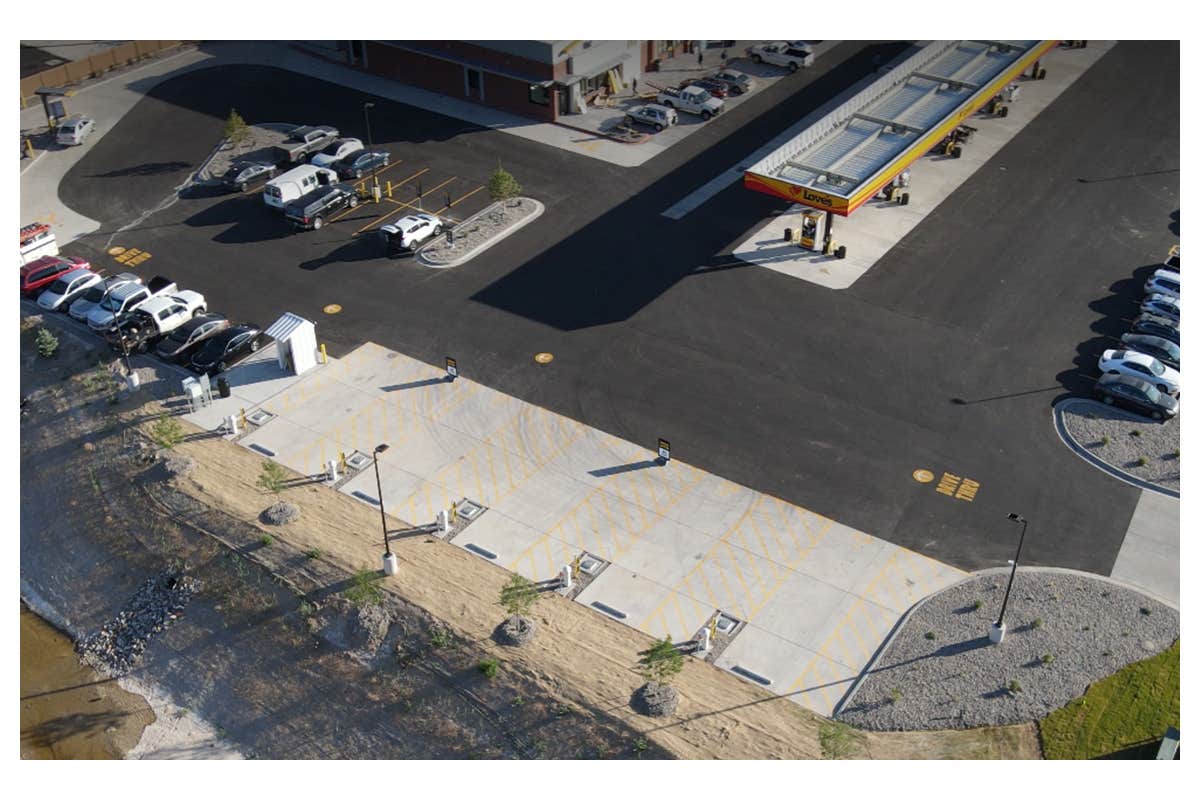 Camper-submitted photo at Love's RV Hookup-Parachute CO 826 near Loma, CO