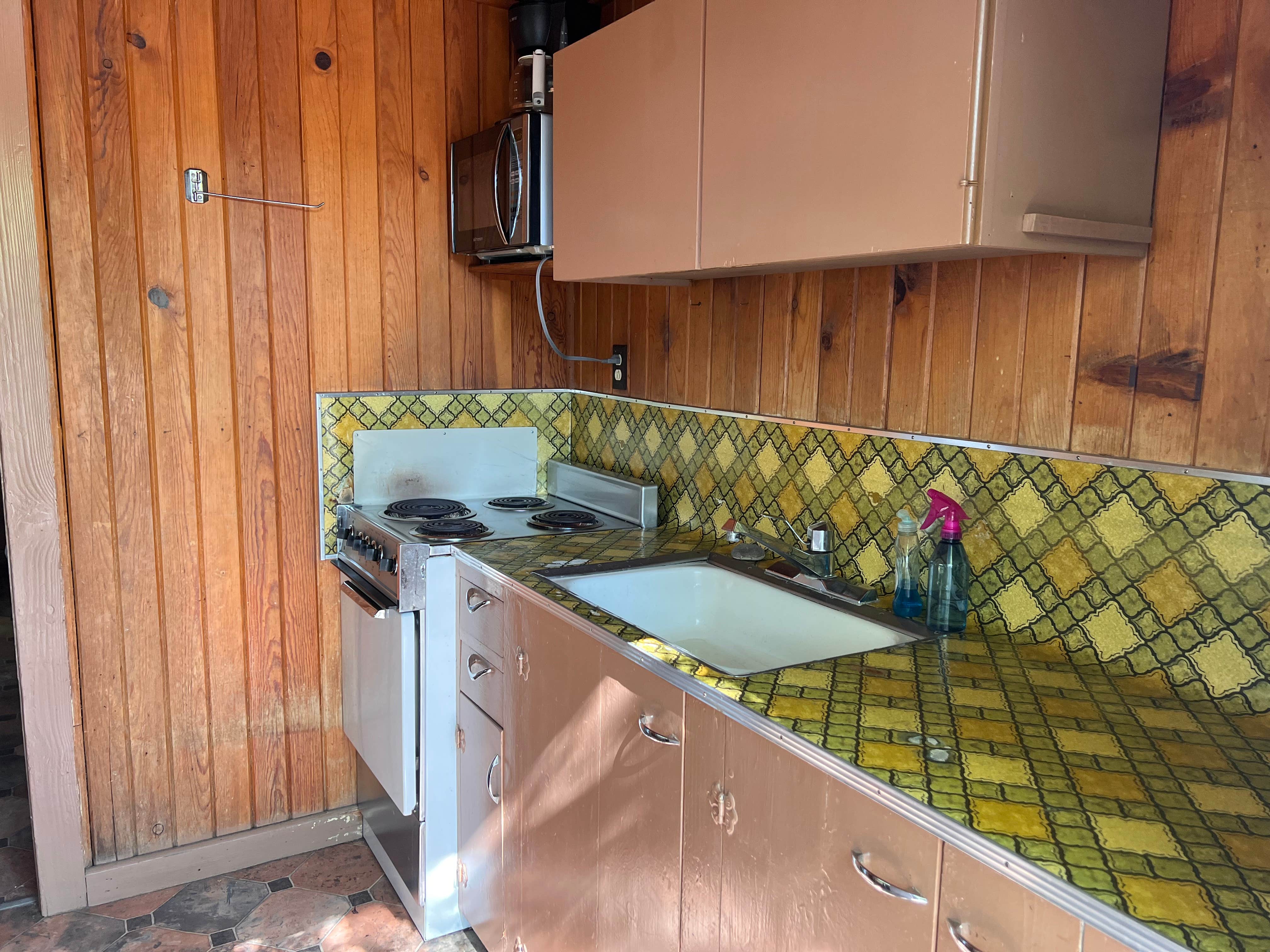 Laurent’s Sun Village Resort Camping Coulee City, WA