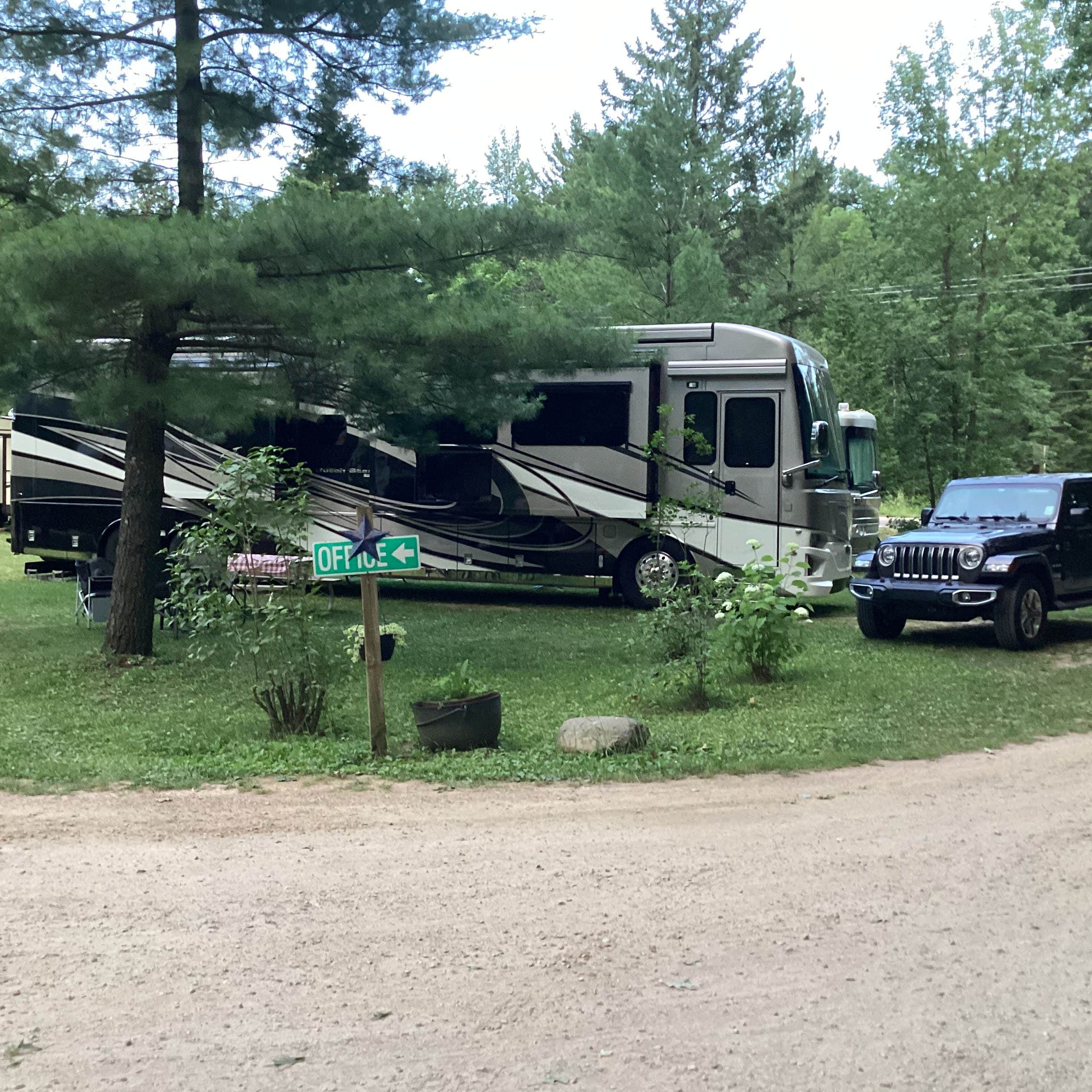 Fawn Lake Campground | Shawano, Wisconsin