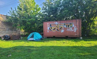 Camping near Camp Sullivan: The Vaudeville, Chicago, Illinois