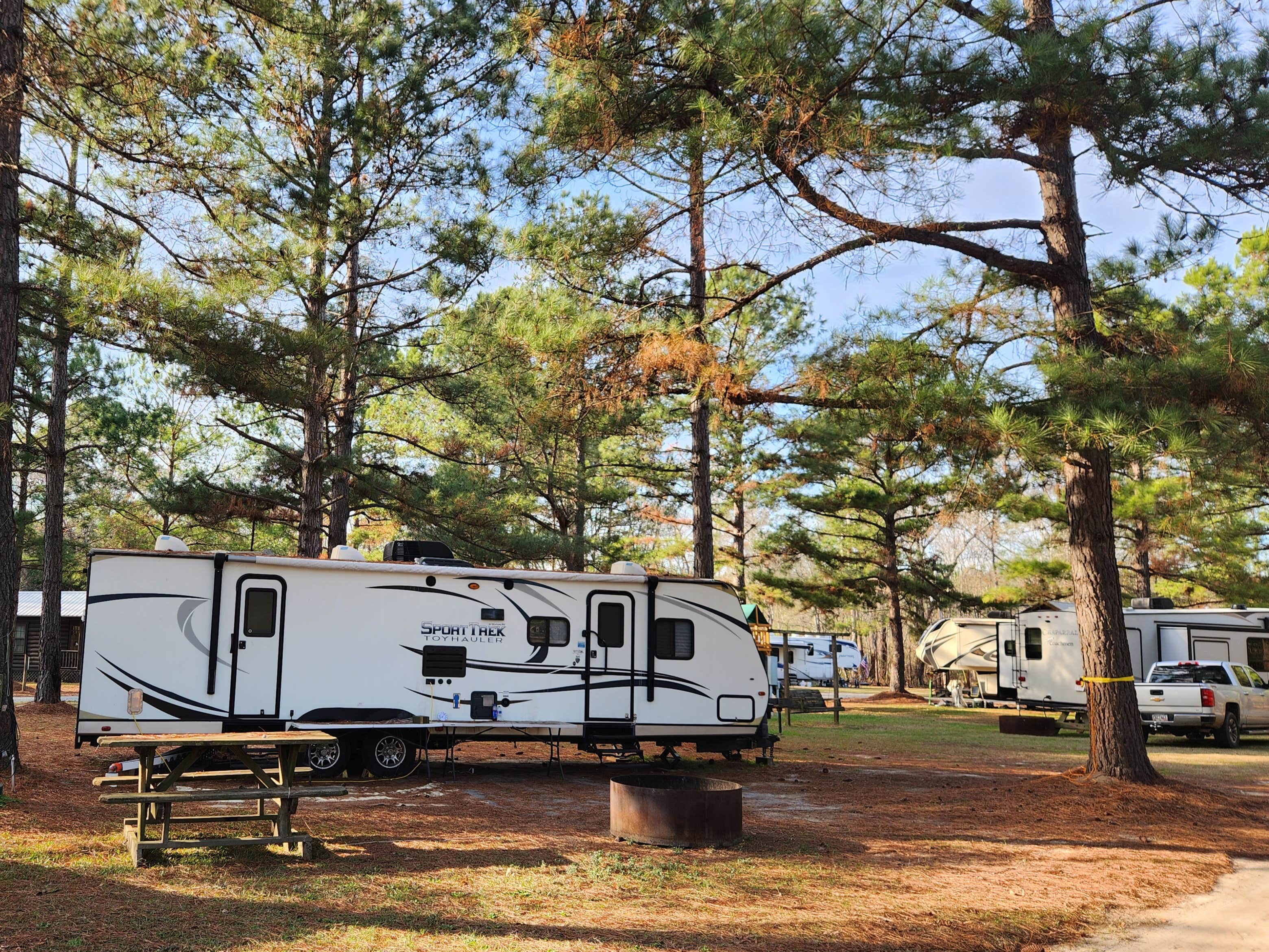 Camper submitted image from Leaning Pines Campground and Cabins - 2