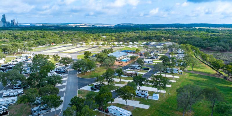 Camper submitted image from Treeside RV Resort