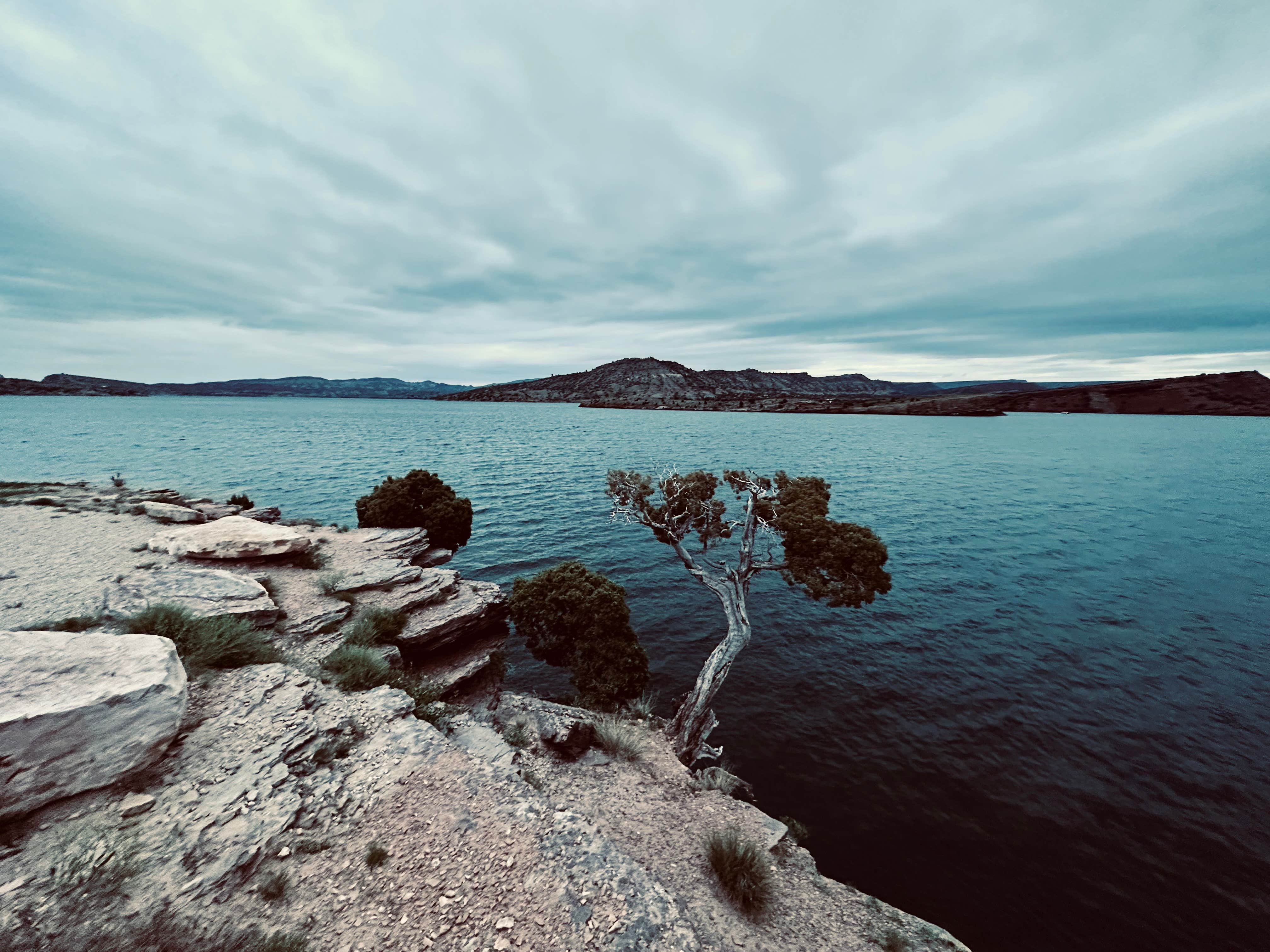 Camping near Cottonwood Campground: Oakie Beach Campground, Alcova, Wyoming
