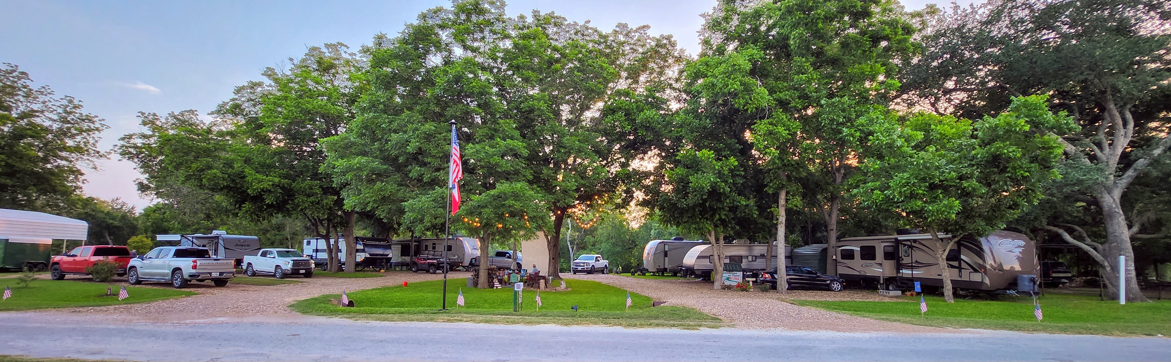 Camper submitted image from The Guadalupe at Cuero RV Park - 2