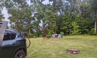 Camping near Cedar Hills Campground - Cloting Optional: Green Valley Campground , Baraboo, Wisconsin