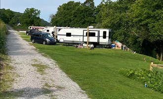 Camping near Cozy Coop: Riverside Campground and Cabins, Eidson, Tennessee