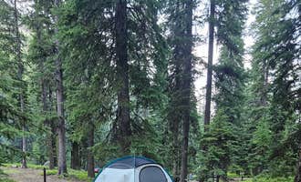 Camping near Big Creek: Strawberry Campground, Prairie City, Oregon