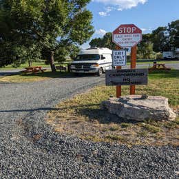 Cardwell General Store and Campground