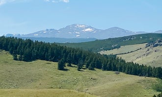 Camping near Hettinger Group Area: Highway 16 Dispersed Site, Saddlestring, Wyoming