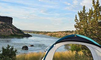 Camping near Willow Bay Resort: Snake River Vista Recreation Site, American Falls, Idaho