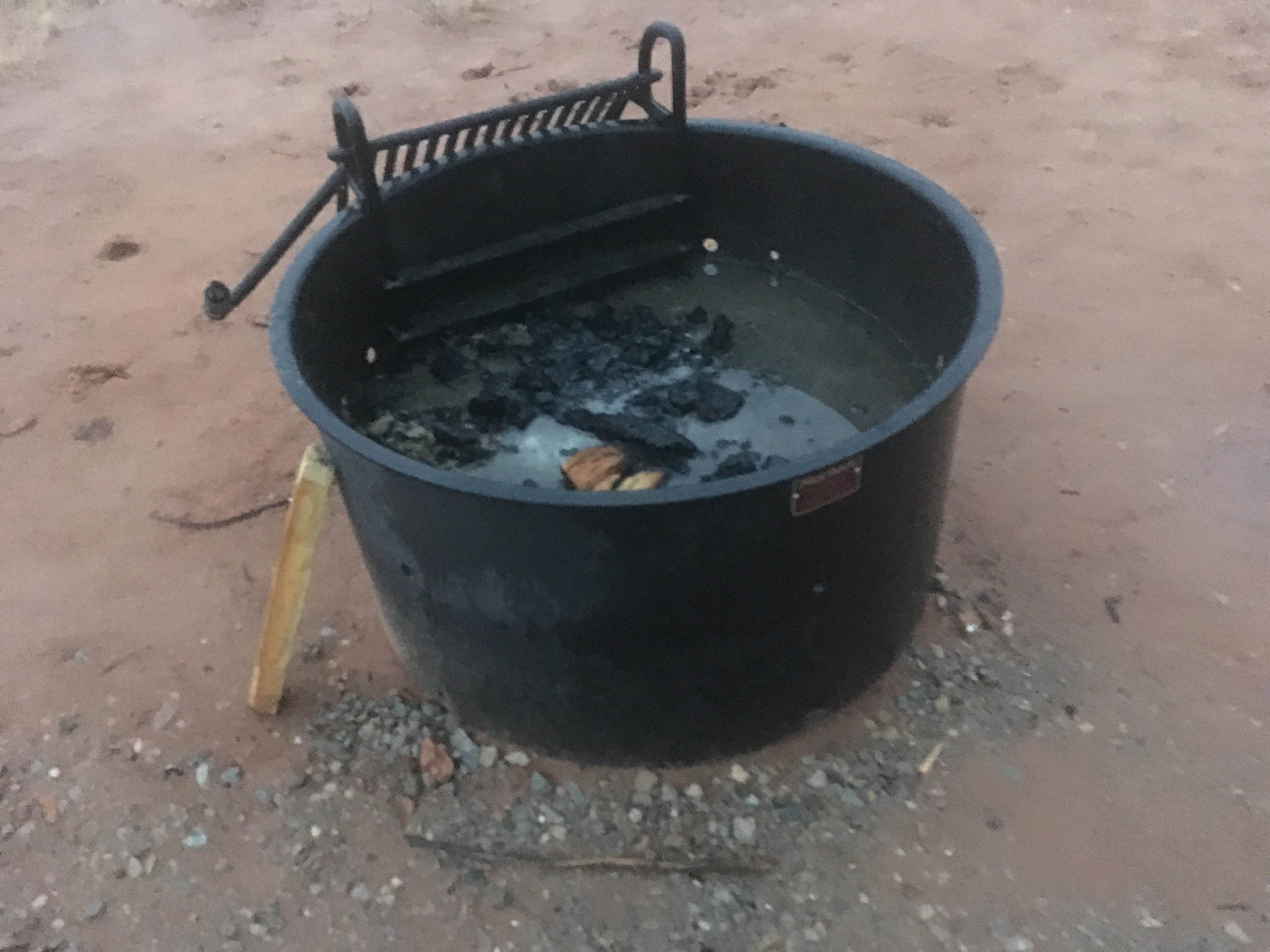 Campfire pit