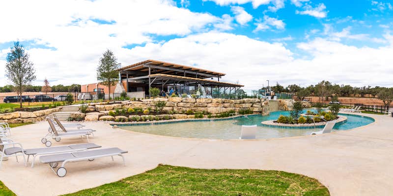 Camper submitted image from Firefly Resort