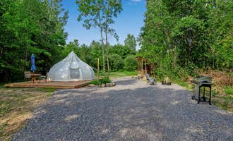 Camping near Six Flags Darien Lake Campground: Rustic Escape Glamping Site, Akron, New York