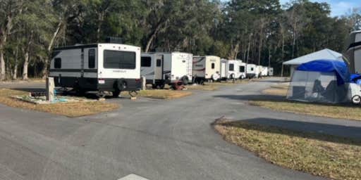 Camper submitted image from Huck's RV Park