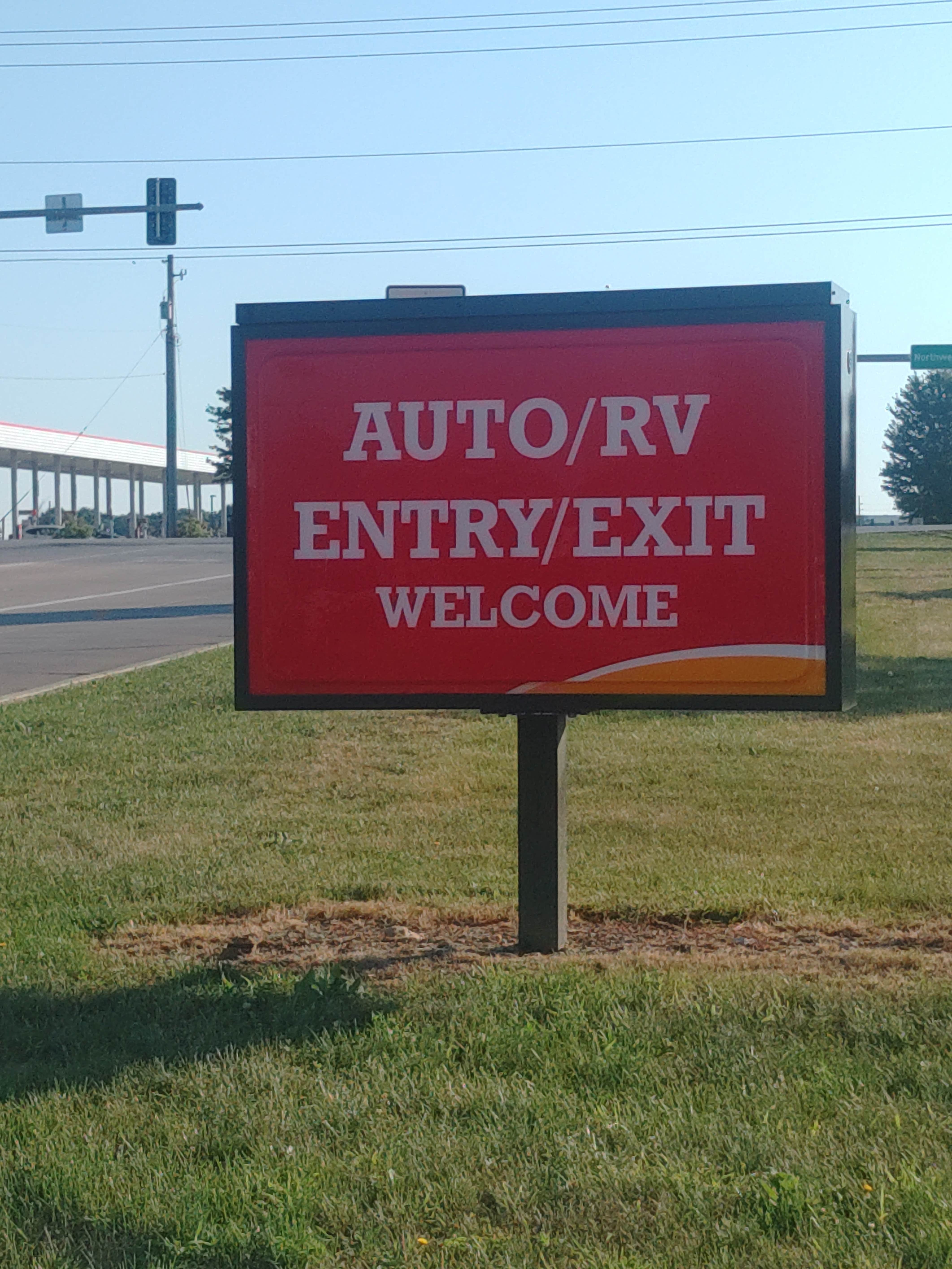 Flying J Travel Center — Davenport