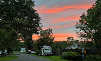Camping near Kampfires: Brattleboro North Kampground and Cottages, Spofford, Vermont