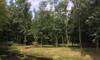 Camping near Great Divide Campground: Fla-Net Park, Netcong, New Jersey