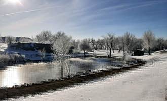 Camping near St. Vrain State Park Campground: Falcon’s Landing RV Park, Loveland, Colorado
