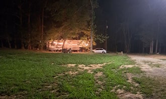 Camping near Cub Lake Campground #2 — Natchez Trace State Park: Southern comfort RV park and campground , Holladay, Tennessee