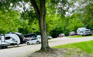 Jorge R.'s photo at Oakridge Campground near Highland, IN