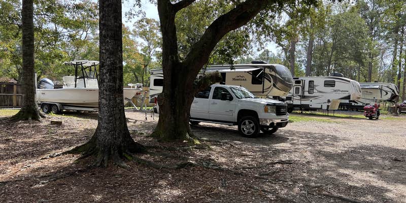 Camper submitted image from Hidden Cove RV Park