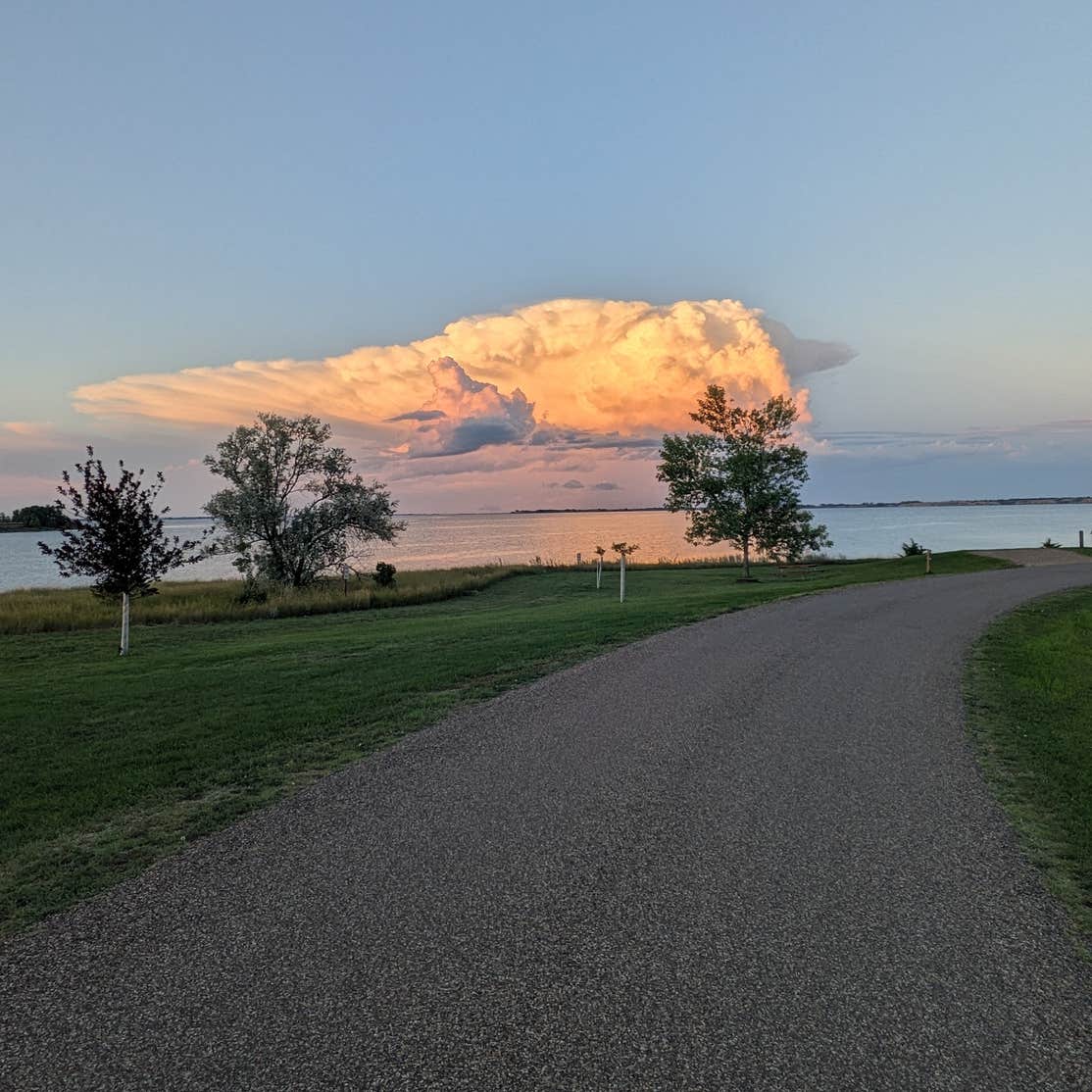 Lake Sakakawea State Park Campground Pick City, ND