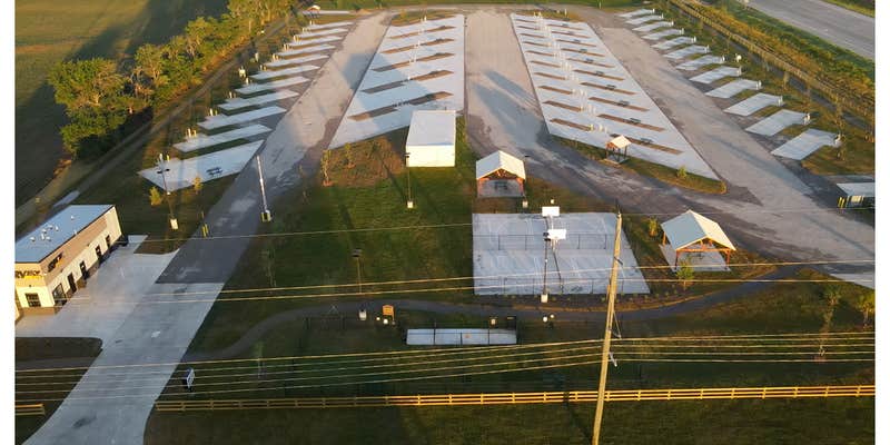 Camper submitted image from Love's RV Stop-McPherson KS 608