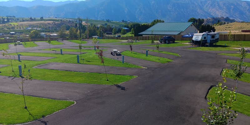 Camper submitted image from Four Lakes RV Park