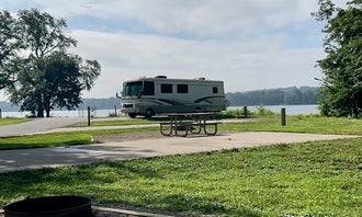 Camping near Shady Creek: Clarks Ferry, Illinois City, Iowa