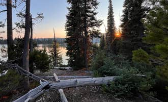 Camping near The Point - Elk Lake: Sparks Lake Recreation Area, Deschutes & Ochoco National Forests & Crooked River National Grassland, Oregon
