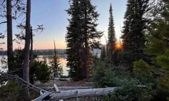 Camping near Meissner Sno-Park/Trailhead: Sparks Lake Recreation Area, Deschutes & Ochoco National Forests & Crooked River National Grassland, Oregon