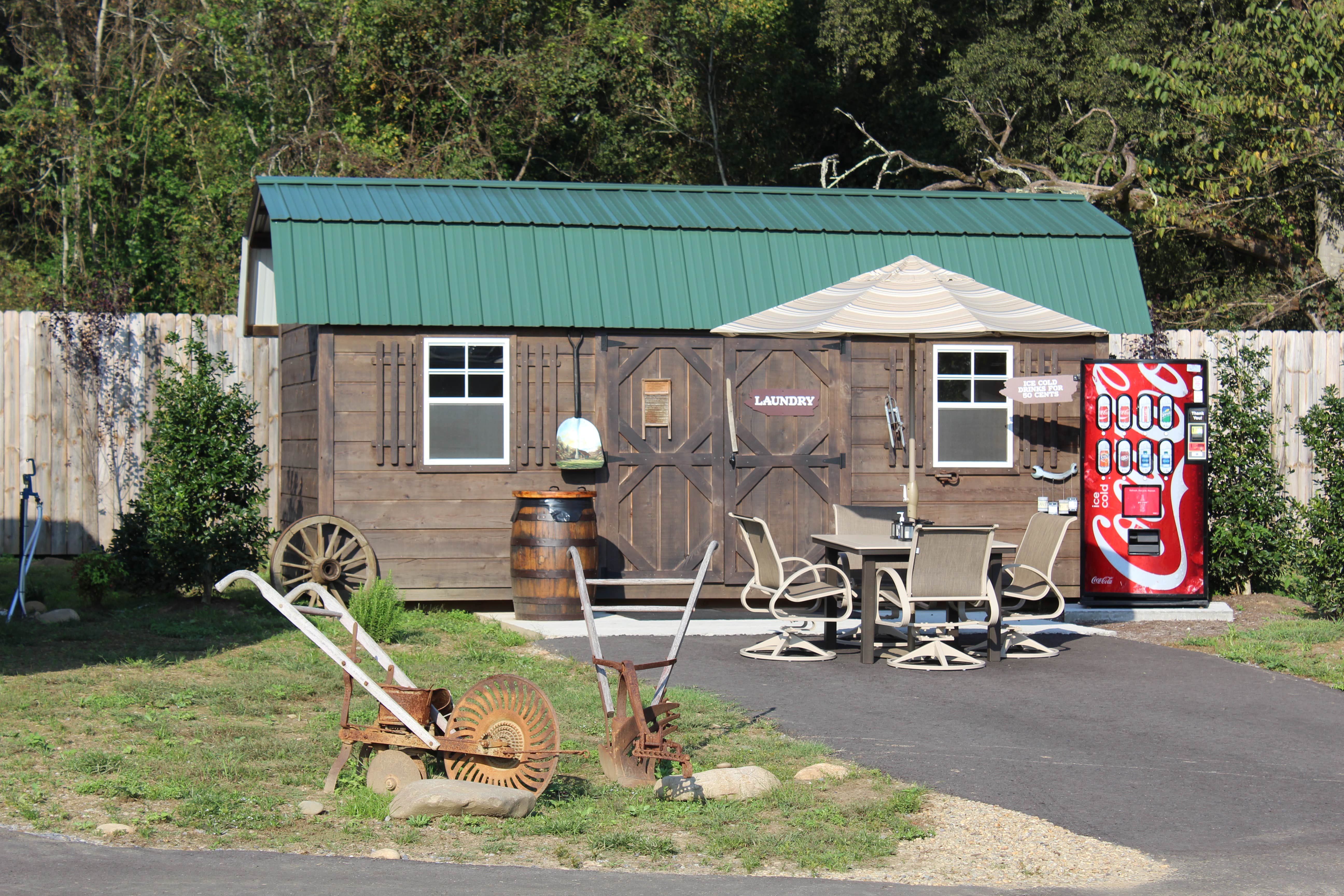 Camper submitted image from Buddy Bear In The Smokies Campground - 4