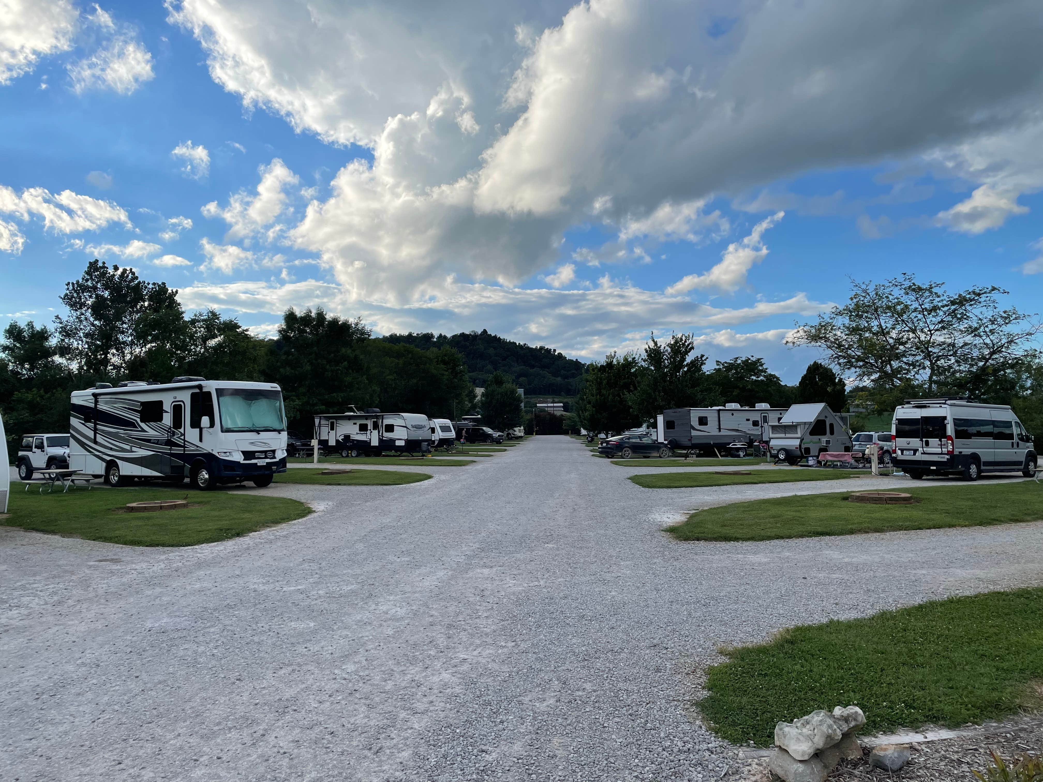 Erich H.'s photo of rv camping at Cave Country RV Campground near Barren River Lake